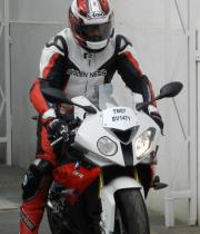 ajith-bmw-s1000rr-bike-stills-06