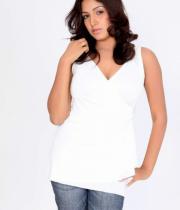 pavani-reddy-hot-photos-in-white-dress-12