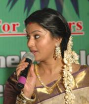 sneha-latest-hot-saree-photos-04