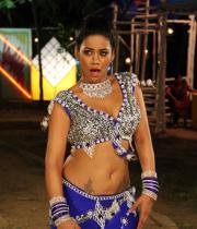 Mumaith Khan Hot Item Song Pics in Arya Surya Movie