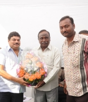 1 Nenokkadine Movie Press Meet Stills