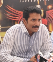 1 Nenokkadine Movie Press Meet Stills