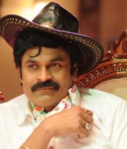 naga-babu-in-1000-abadhalu-1