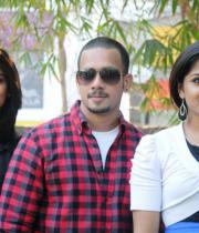 555-movie-press-meet-stills-16