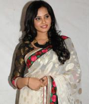 actress_aarushi_cute_photos_in_white_saree_premantene_chitram_audio_release_photostills_31_s_853