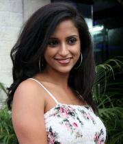 aasheeka-latest-stills-21