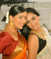 nuvvu-nenu-heroine-anita-wedding-photos-_10_