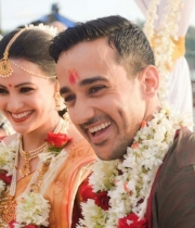 nuvvu-nenu-heroine-anita-wedding-photos-_8_