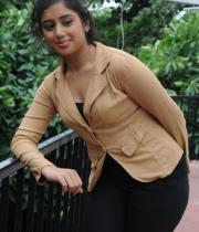 actress-jeevitha-latest-stills-04