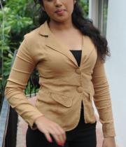 actress-jeevitha-latest-stills-18