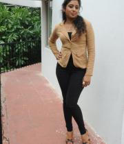 actress-jeevitha-latest-stills-41