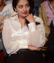 actress-muntaj-at-attarintiki-daredi-audio-launch-12