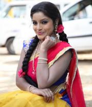 padmini-half-saree-stills-10