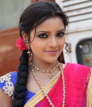 padmini-half-saree-stills-5