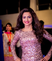 actresses-at-siima-malaysia-2014-12