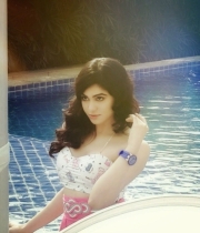 adah-sharma-latest-hot-photoshoot-stills-02