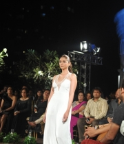 992_3_aditi-rao-vinodham-2