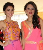 aditi-rao-hydari-hot-pics-7