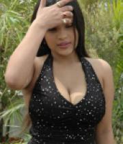 aish-ansari-spicy-stills-08