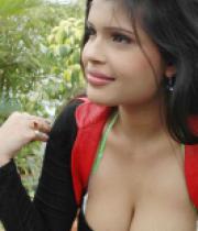 aish-ansari-spicy-stills-22