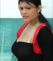 aish-ansari-spicy-stills-37