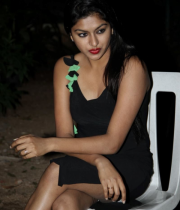 akshida-latest-photos-10