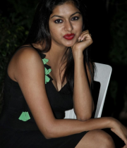 akshida-latest-photos-18