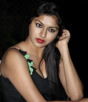 akshida-latest-photos-23