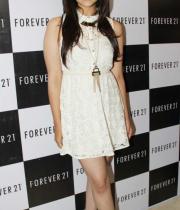 alia-bhatt-at-forever-21-store-3-launch-7
