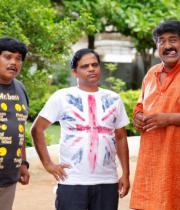ali-baba-okkade-donga-moive-stills-02