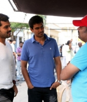 all-in-all-azhagu-raja-movie-latest-stills-16