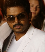 all-in-all-azhagu-raja-movie-latest-stills-17