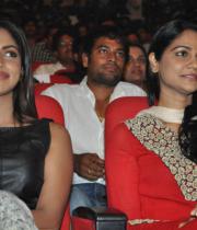 allu-arjun-iddarammayilatho-audio-launch-stills-02