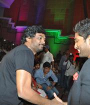 allu-arjun-iddarammayilatho-audio-launch-stills-12