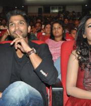 allu-arjun-iddarammayilatho-audio-launch-stills-16