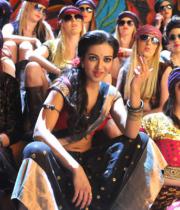 allu-arjuns-iddarammayilatho-latest-still-05