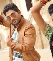 allu-arjuns-iddarammayilatho-latest-still-11