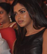 amala-paul-at-iddarammayilatho-audio-launch-stills-photos-6