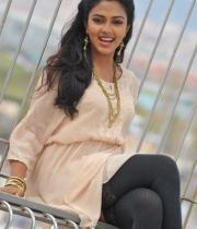amala-paul-latest-photos-in-jeans-16