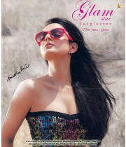 ameesha-patel-hot-photoshoot-photos-sunglasses-ad-8