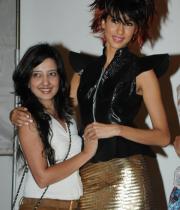 amy-billimoria-at-runaway-bride-rescue-event-11