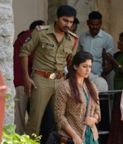 anamika-movie-stills-12