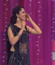 Anasuya-Hot-Navel-Show-In-Black-Saree-photos-Jabardasth-Episode-3
