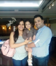 anchor-anasuya-bharadwaj-family-img-5