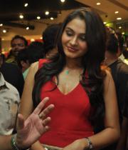 andrea-jeremiah-hot-images-in-red-dress-05