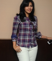 Heroine Anjali at Red FM Hyderabad 7th Anniversary Lucky Draw