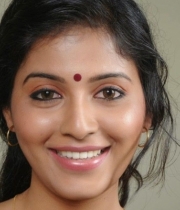 anjali-beautiful-photo-stills-in-black-saree-25