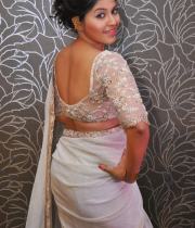 anjali-latest-stills-in-white-sari-04