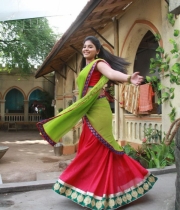 anjali-photos-in-nataraju-tane-raju-movie-5