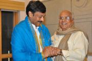 anr-felicitating-chiranjeevi-12